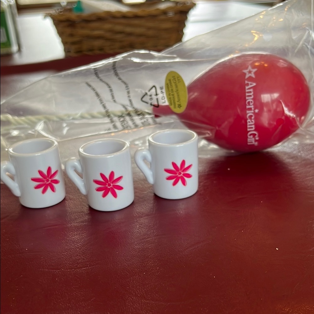 American Girl doll bistro mugs and balloon